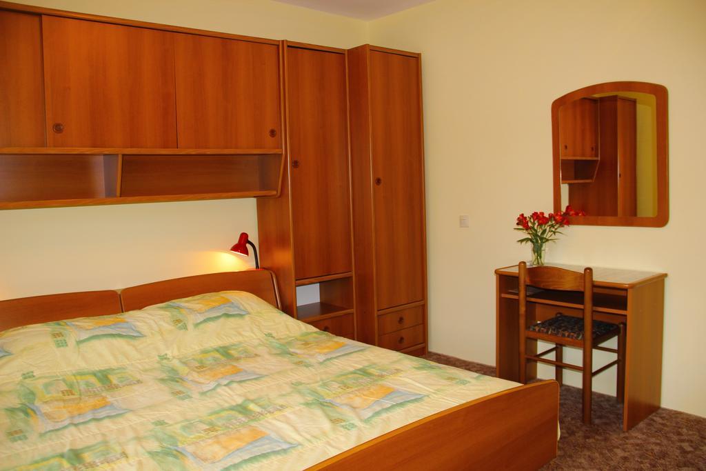 Antun Mozara Family House Bed & Breakfast Slano Exterior photo